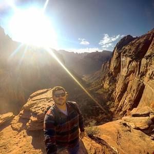 Meet your Posher, Wyatt